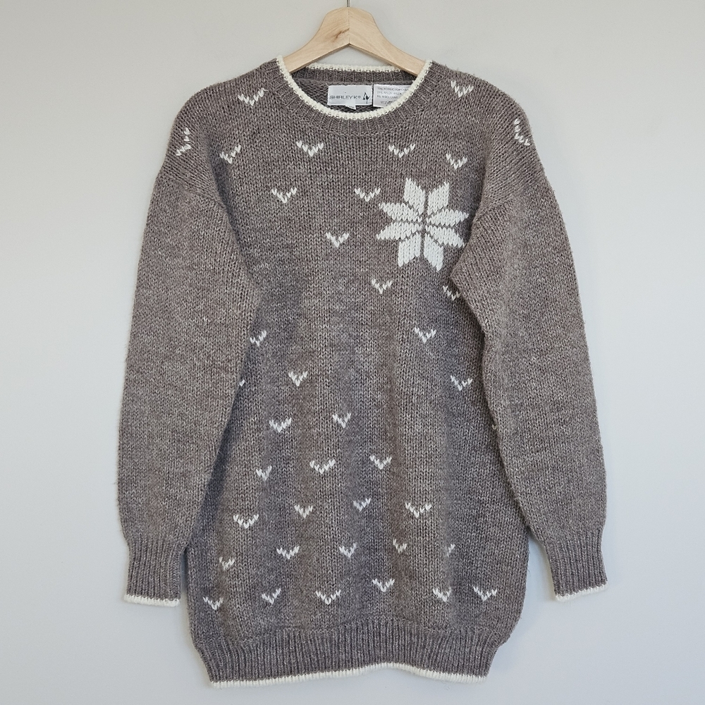 Vintage Wool Blend Snowflake Pullover Sweater Medium Cottagecore Grandmacore - Picture 1 of 8